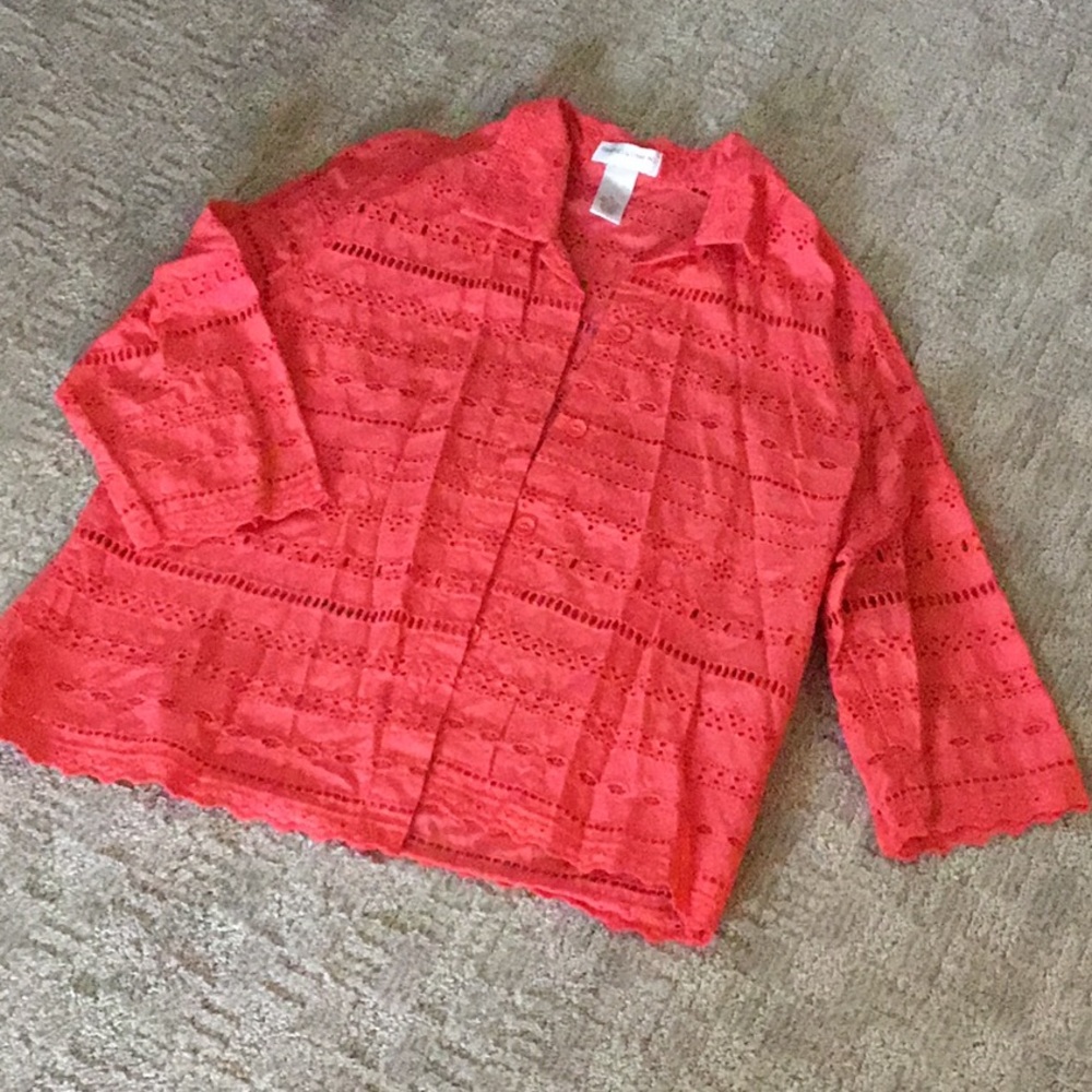 Draper's & Damon's Coral Eyelet top Size PL
